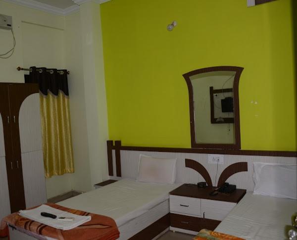 Hotel Rajawat , Madhya Pradesh Vidisha Exterior photo